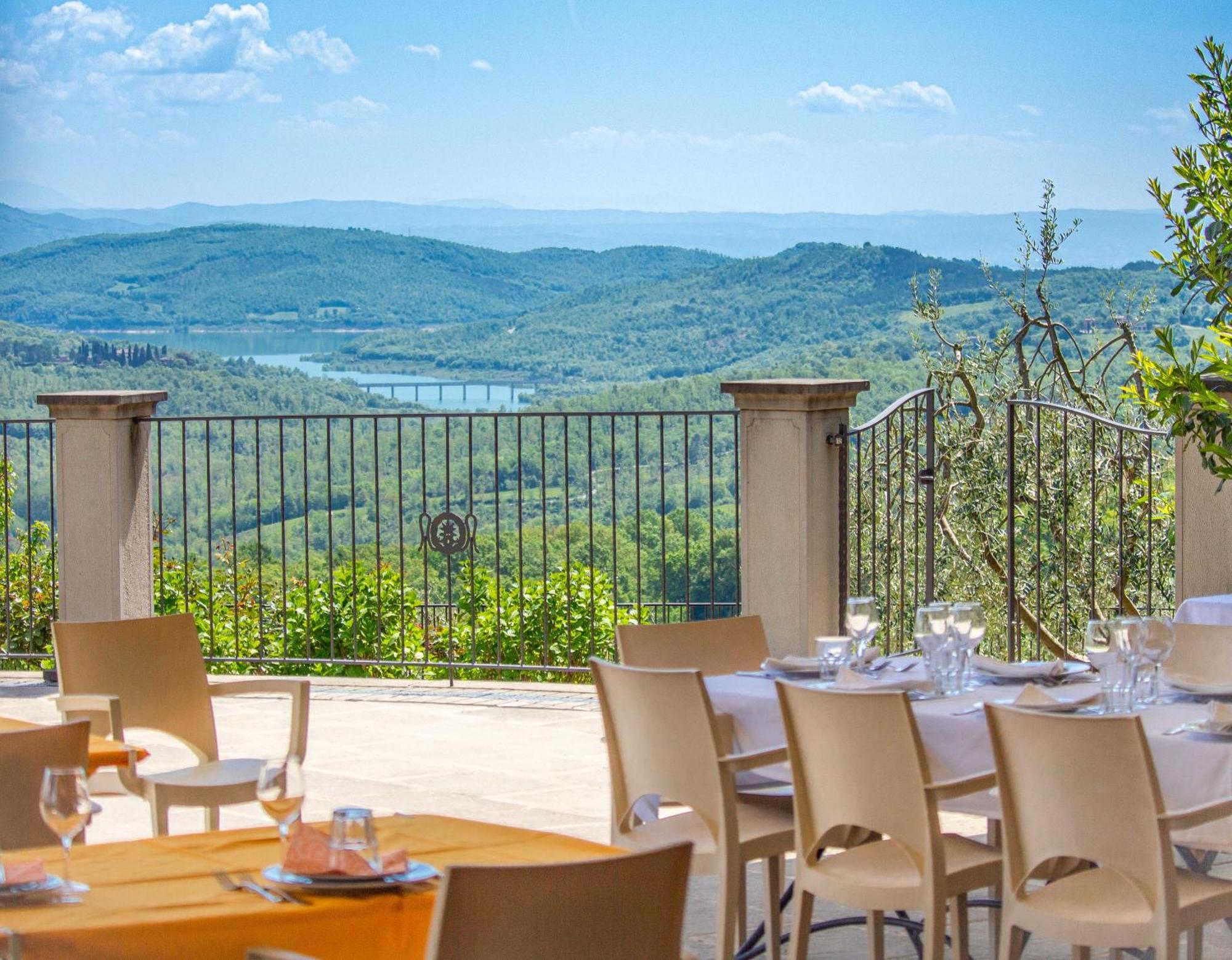 Agriturismo Terra Di Michelangelo Caprese Michelangelo Екстер'єр фото
